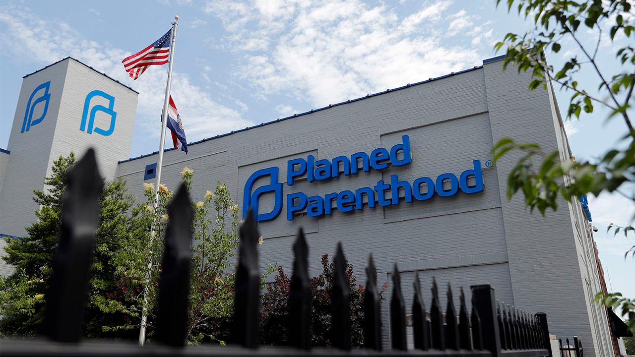 Planned Parenthood vows to spend $45M in 2020 to elect abortion-rights candidates thumbnail