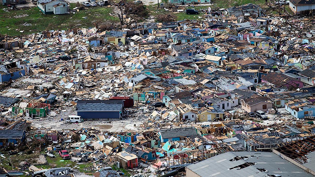 On today’s episode of ‘Kennedy’, Hurricane Dorian reaches a death toll of 20 in the Bahamas; plus, the 2020 Democratic candidates lay out their trillion-dollar climate plans. 